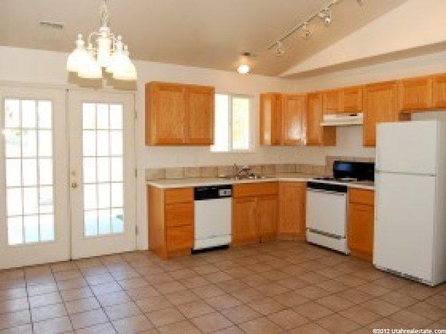 1106 Rancho Vista Dr, Ogden, UT 84404 — photo 2
