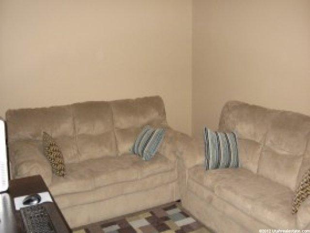 1464 N 2475 W, Clinton, UT 84015 — photo 2