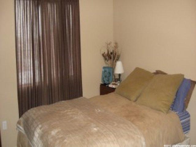 1464 N 2475 W, Clinton, UT 84015 — photo 7