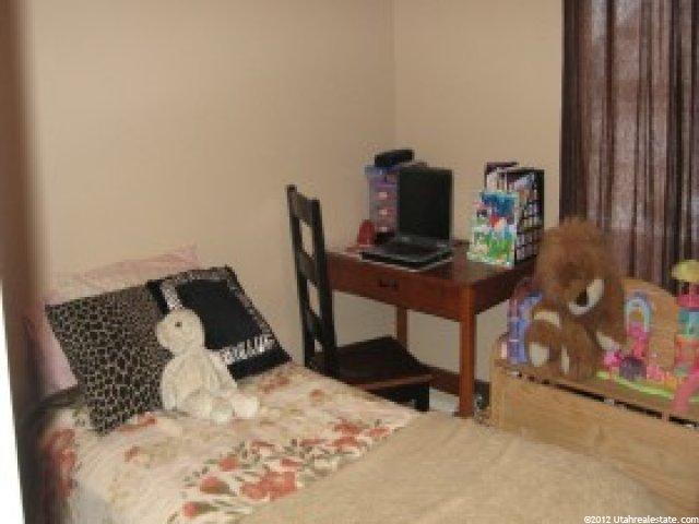 1464 N 2475 W, Clinton, UT 84015 — photo 8