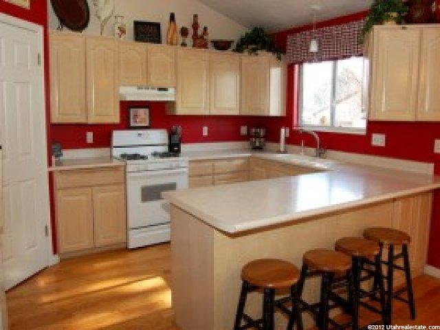 615 W 3850 S, Riverdale, UT 84405 — photo 2