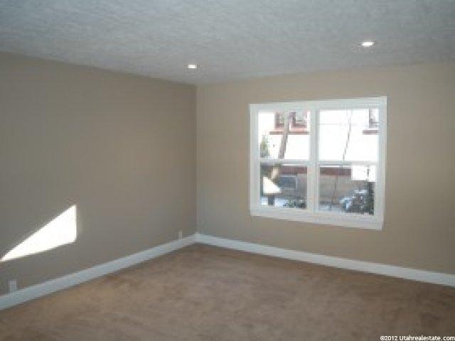1205 Marilyn Dr, Ogden, UT 84403 — photo 2