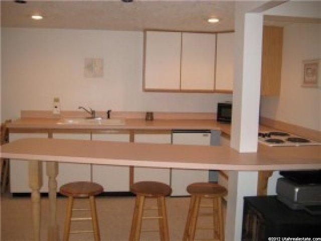 2112 N Sunset Dr, Layton, UT 84040 — photo 10