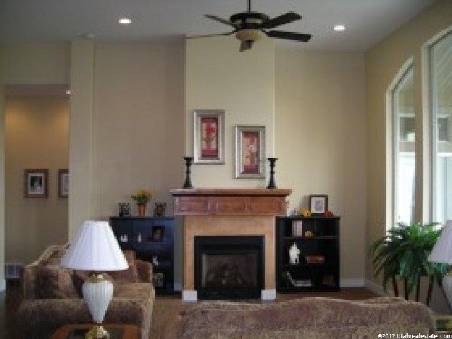 294 E Sunset Cv, Providence, UT 84332 — photo 12