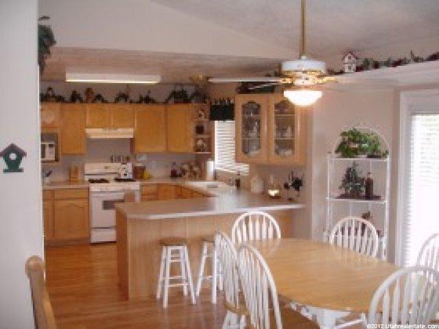 1061 E 2850 N, North Ogden, UT 84414 — photo 5