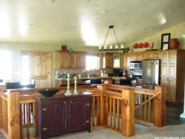 40 E Par 4 Cir, Garden City, UT 84028 — photo 4