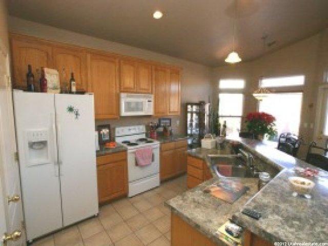 2257 E 650 N, St. George, UT 84790 — photo 2