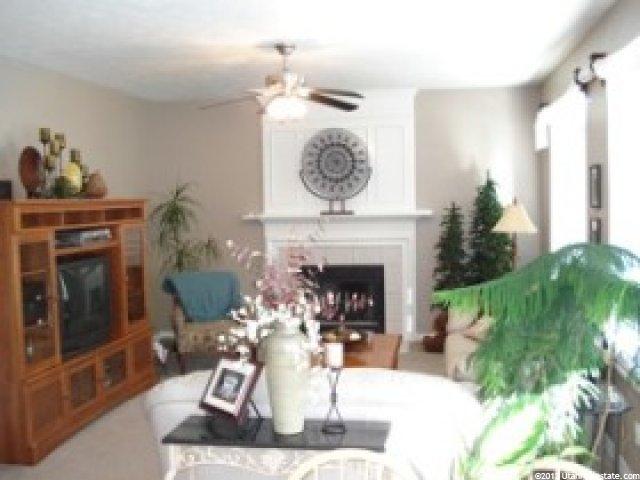 8861 S Silverstone Way E, Sandy, UT 84093 — photo 2