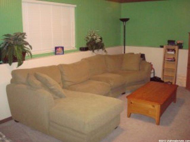 2002 N 1615 W, Clinton, UT 84015 — photo 3