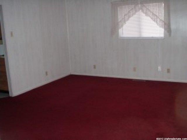 153 N 3rd St, Tooele, UT 84074 — photo 2