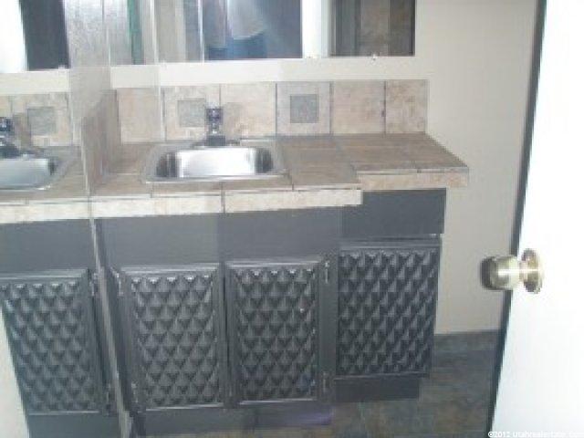 153 N 3rd St, Tooele, UT 84074 — photo 6