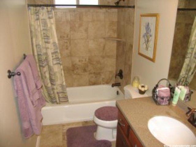 87 W Stauffer Ln, Murray, UT 84107 — photo 9