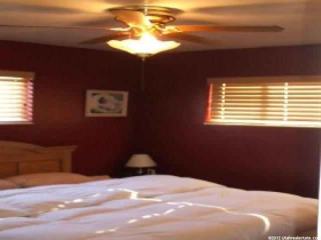 390 E Montgomery Dr, Sandy, UT 84070 — photo 6