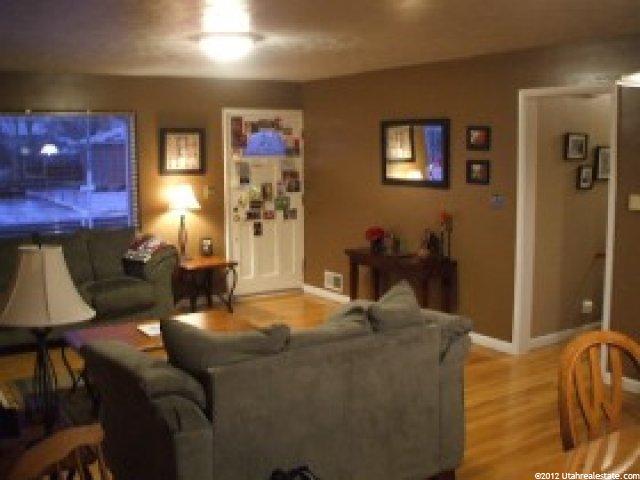 390 E Montgomery Dr, Sandy, UT 84070 — photo 8