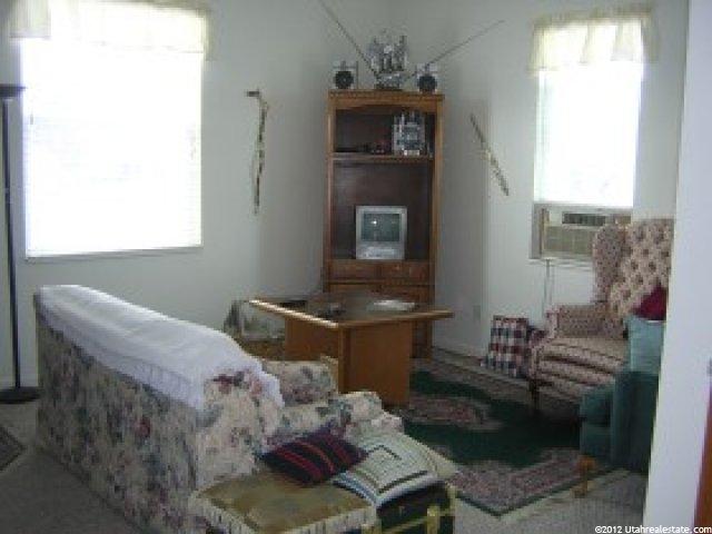 240 N 100 W, Malad City, ID 83252 — photo 5