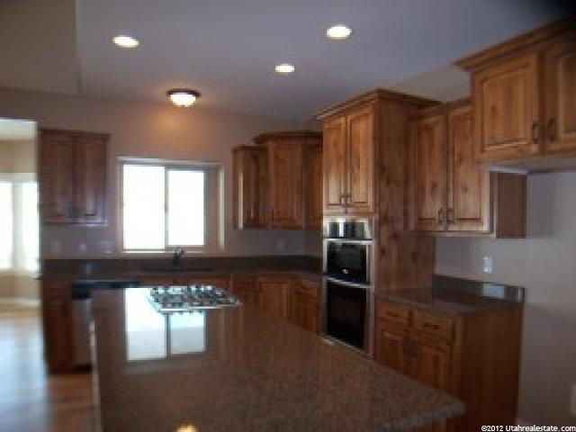 482 N 1375 E, Layton, UT 84040 — photo 3
