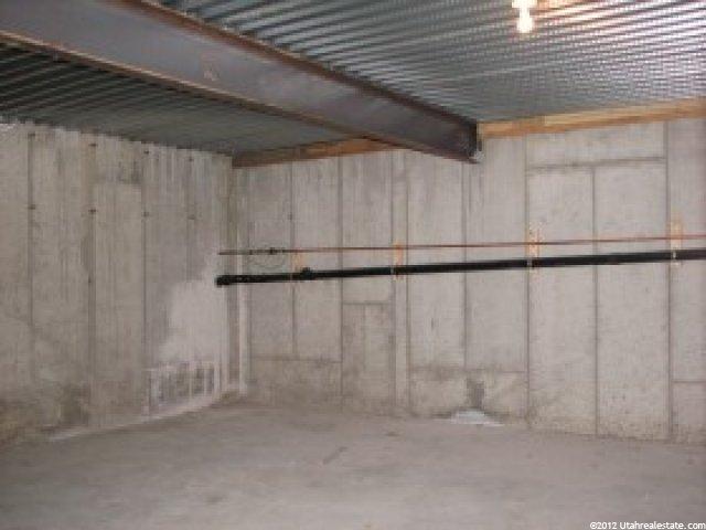 688 S Orchard Dr E, Bountiful, UT 84010 — photo 9