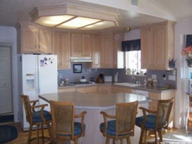 429 E 3650 N, North Ogden, UT 84414 — photo 2