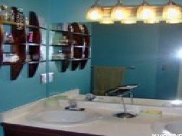 1044 S 950 E #39, Provo, UT 84606 — photo 8