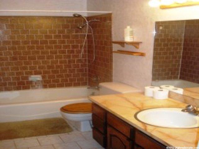 484 S 3000 W, Syracuse, UT 84075 — photo 9