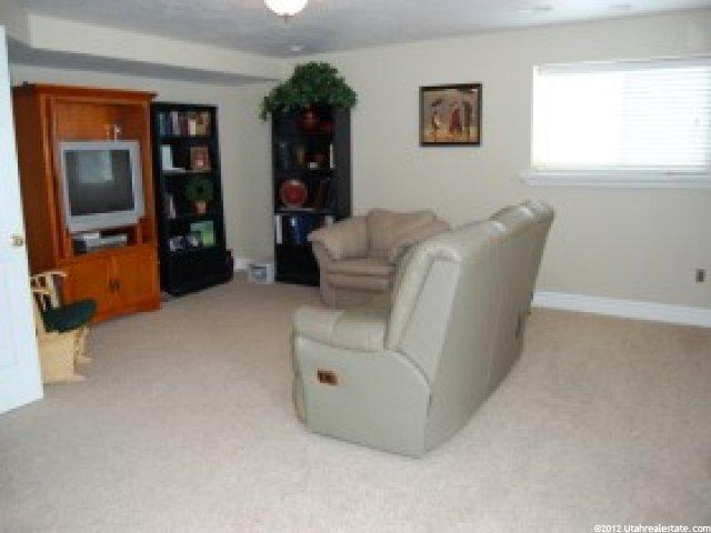 1497 W Silvercreek Dr, Layton, UT 84041 — photo 8