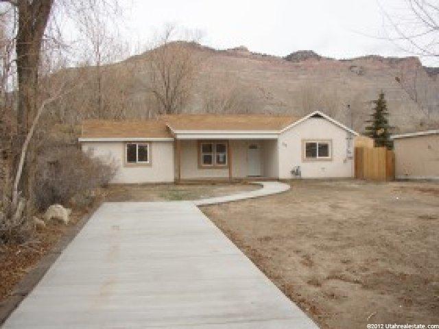 110 Ivy St, Carbon County, UT 84526 — photo 2