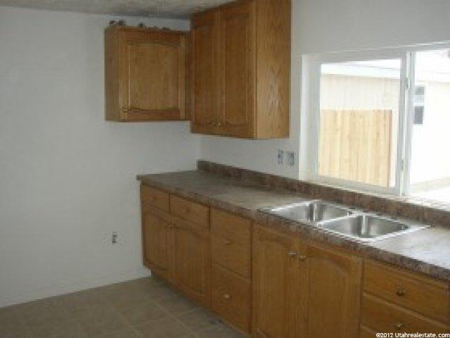 110 Ivy St, Carbon County, UT 84526 — photo 6