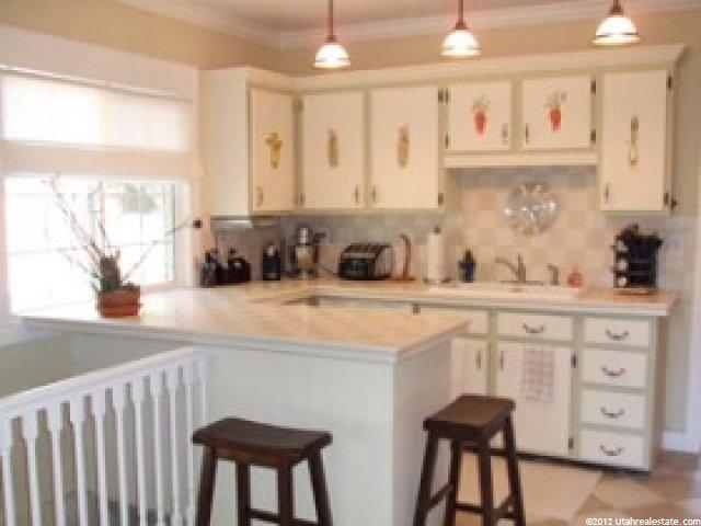 140 W 200 S, Bountiful, UT 84010 — photo 2