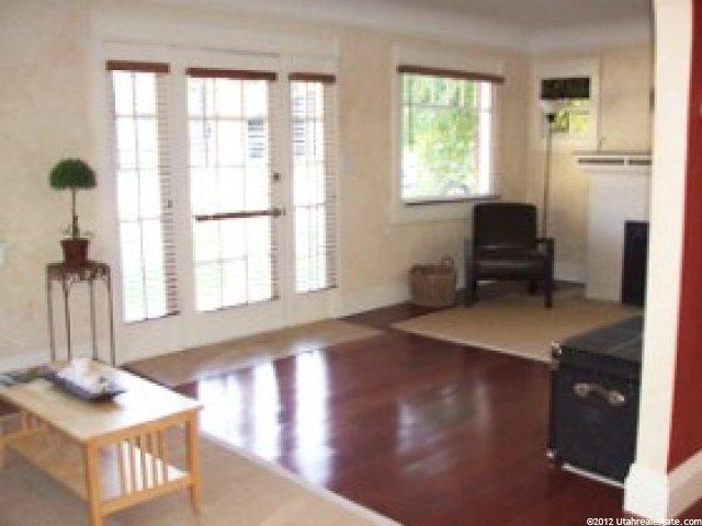 140 W 200 S, Bountiful, UT 84010 — photo 3