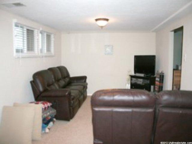 140 W 200 S, Bountiful, UT 84010 — photo 5