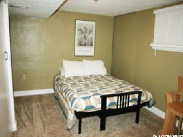 140 W 200 S, Bountiful, UT 84010 — photo 9