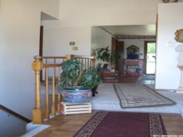 656 E 3300 N, North Ogden, UT 84414 — photo 8