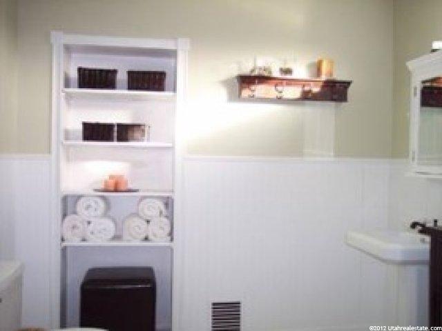 100 S 90 E, Loa, UT 84747 — photo 8