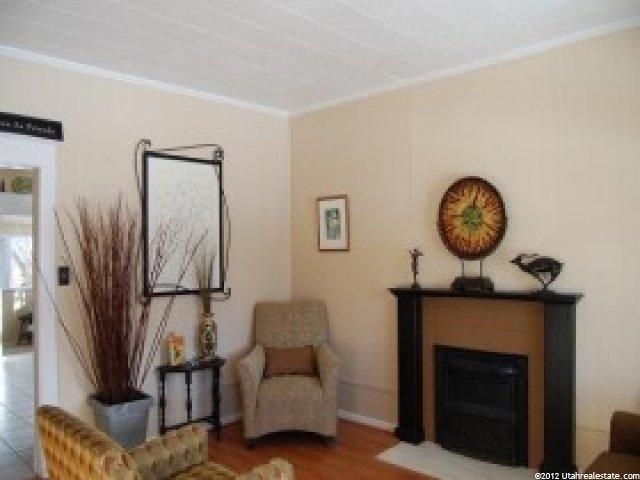 165 E Center St, Bountiful, UT 84010 — photo 3