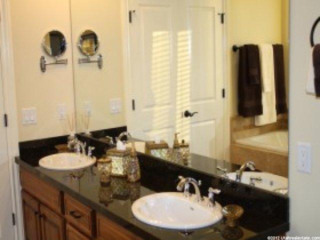 232 E Parrish Ln #D, Centerville, UT 84014 — photo 6
