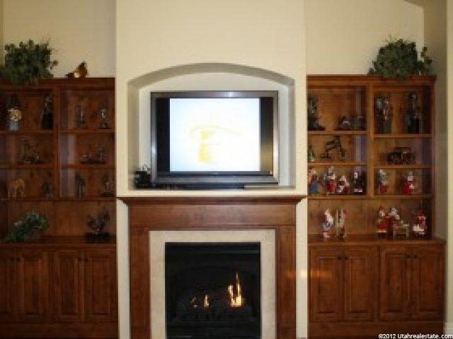 252 E Parrish Ln #D, Centerville, UT 84014 — photo 3