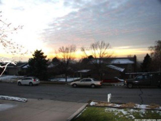 1092 N 300 E, Centerville, UT 84014 — photo 3