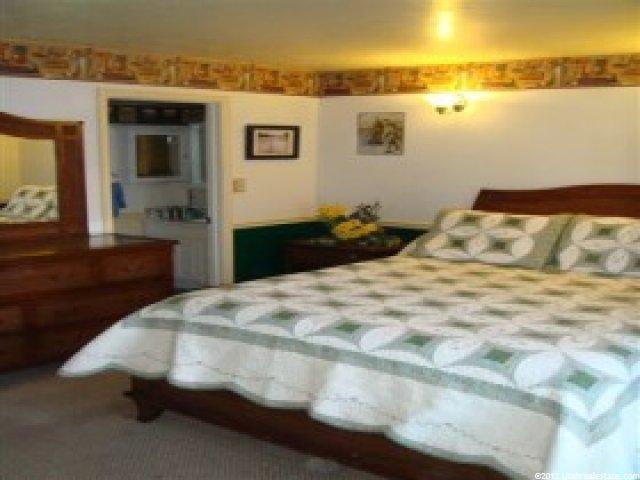 19 White Barn Dr, Pleasant View, UT 84414 — photo 7