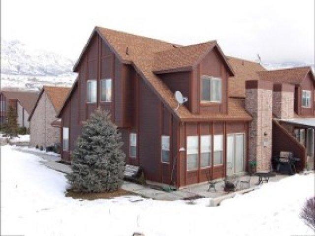 327 W Willow Way, Pleasant View, UT 84414 — photo 2