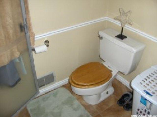 2998 Oakwood Dr, Bountiful, UT 84010 — photo 12