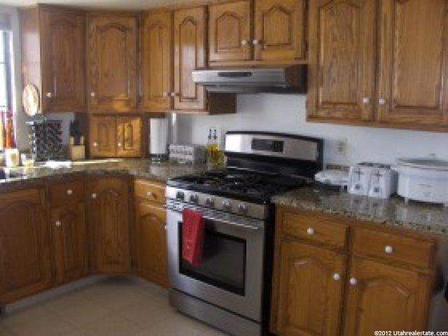 2998 Oakwood Dr, Bountiful, UT 84010 — photo 4