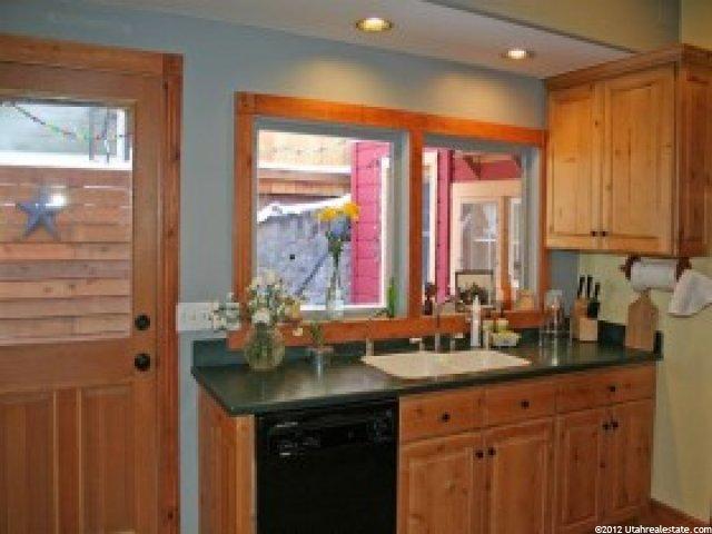 259 Park Ave, Park City, UT 84060 — photo 6