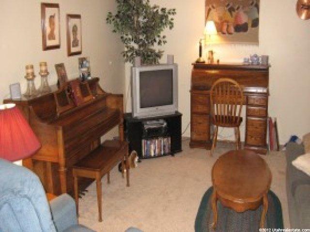 983 E 750 S, Layton, UT 84041 — photo 5