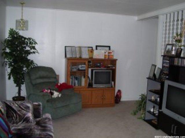 3889 Grandview Dr, South Ogden, UT 84403 — photo 5