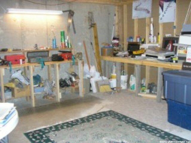 6864 Black Powder Rd, Mountain Green, UT 84050 — photo 9