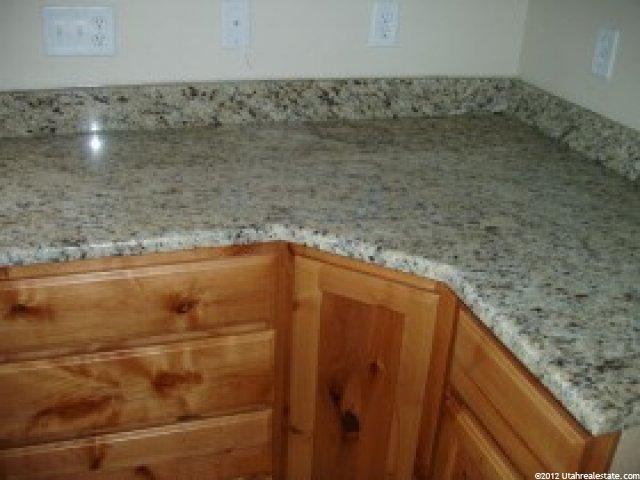 302 N 700 E, Santaquin, UT 84655 — photo 3