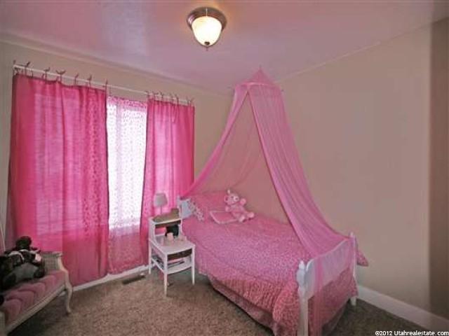683 S 450 E, Hyde Park, UT 84318 — photo 5