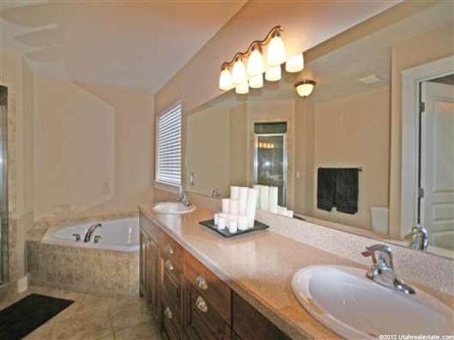 683 S 450 E, Hyde Park, UT 84318 — photo 6