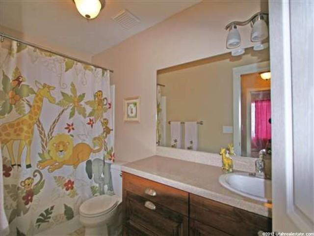 683 S 450 E, Hyde Park, UT 84318 — photo 7