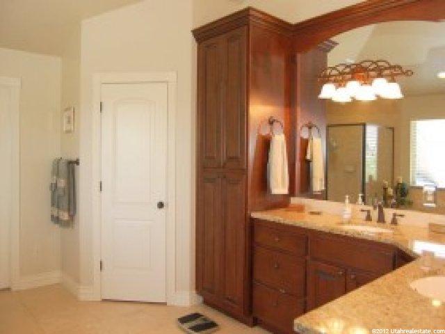 2330 E 3700 N, Layton, UT 84040 — photo 9
